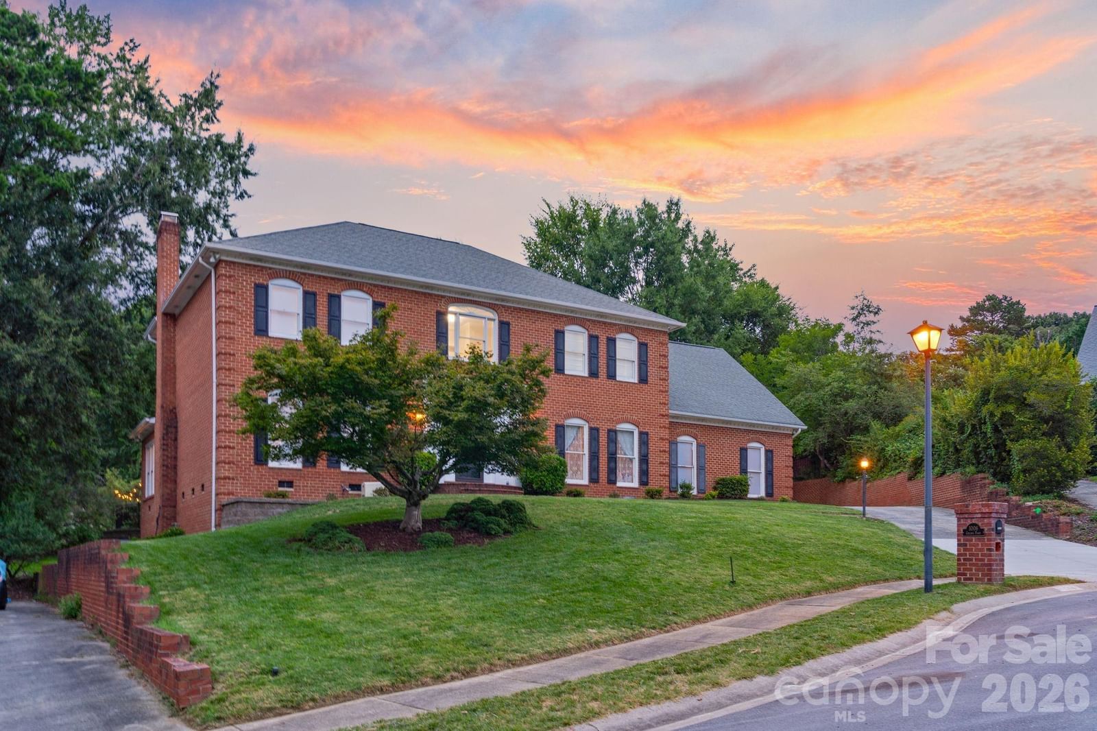 1006 Chelsea Place, Matthews, NC 28105 - Photo 3
