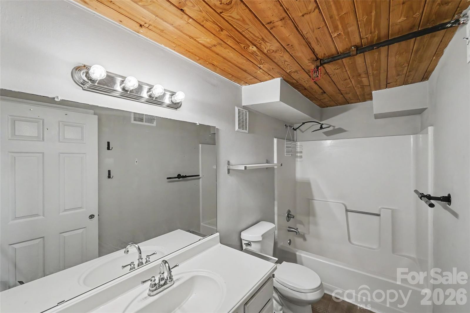 201 Hoskins Road #316, Charlotte, NC 28208 - Photo 4
