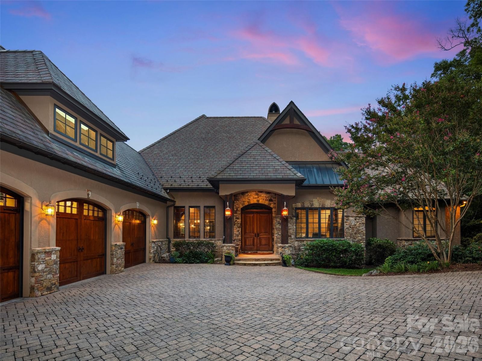 1812 Bella Vista Court, Arden, NC 28704