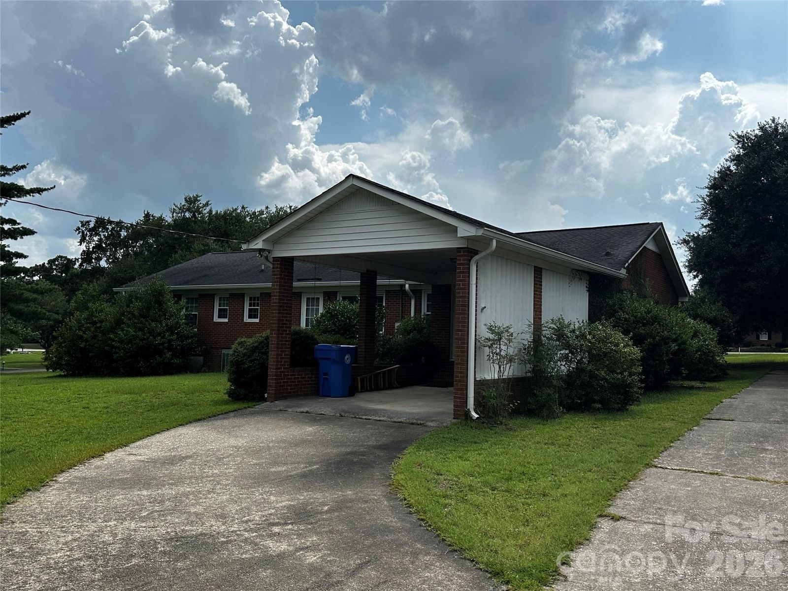 401 Hickory Street, Pageland, SC 29728 - Photo 3