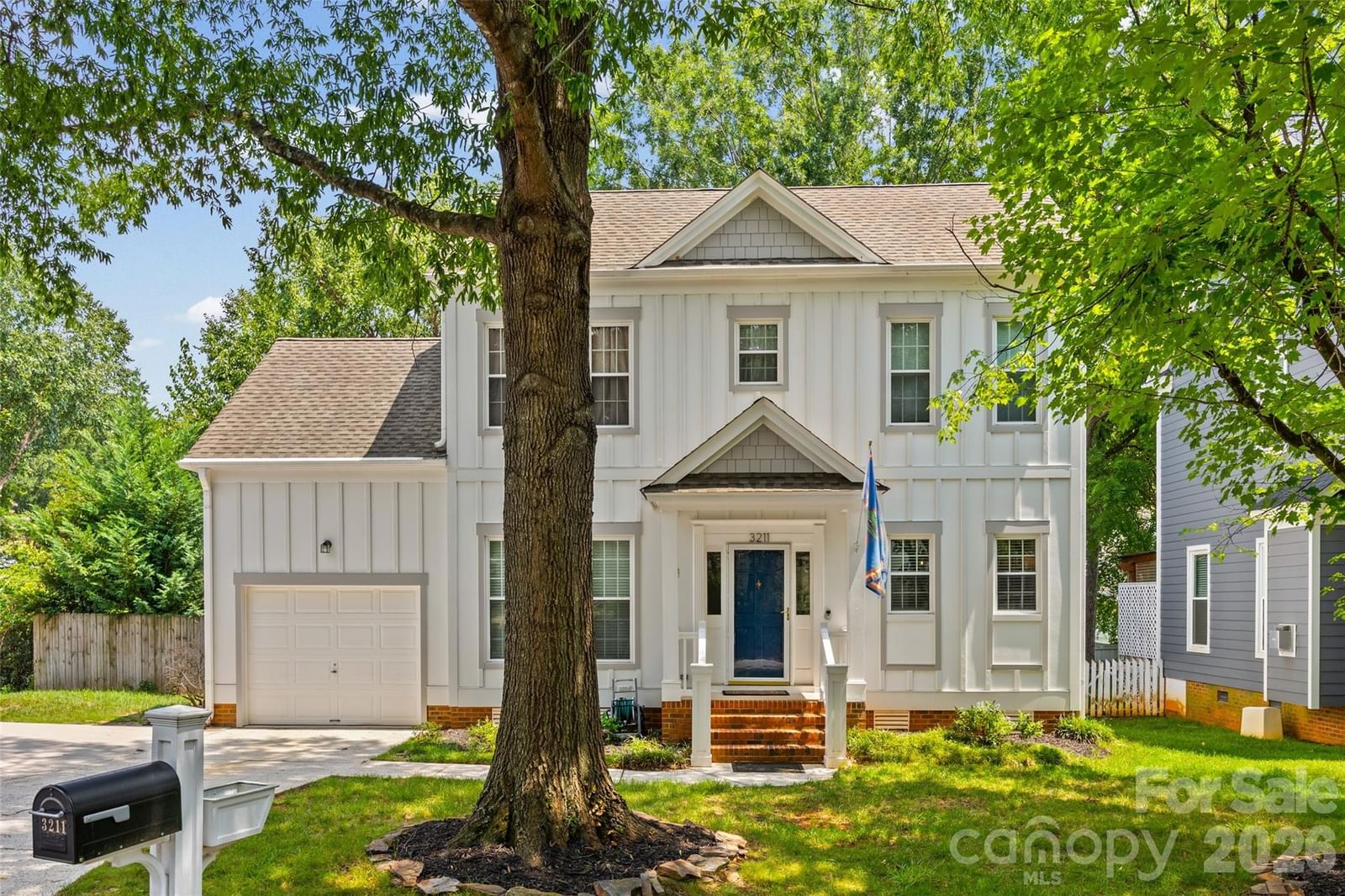 3211 Moores Glen Drive, Charlotte, NC 28209 - Photo 2