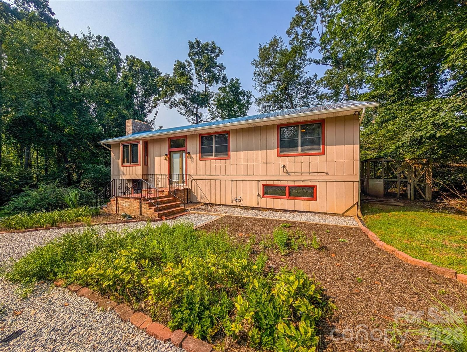 328 Wooded Valley Lane, Burnsville, NC 28714 - Photo 5