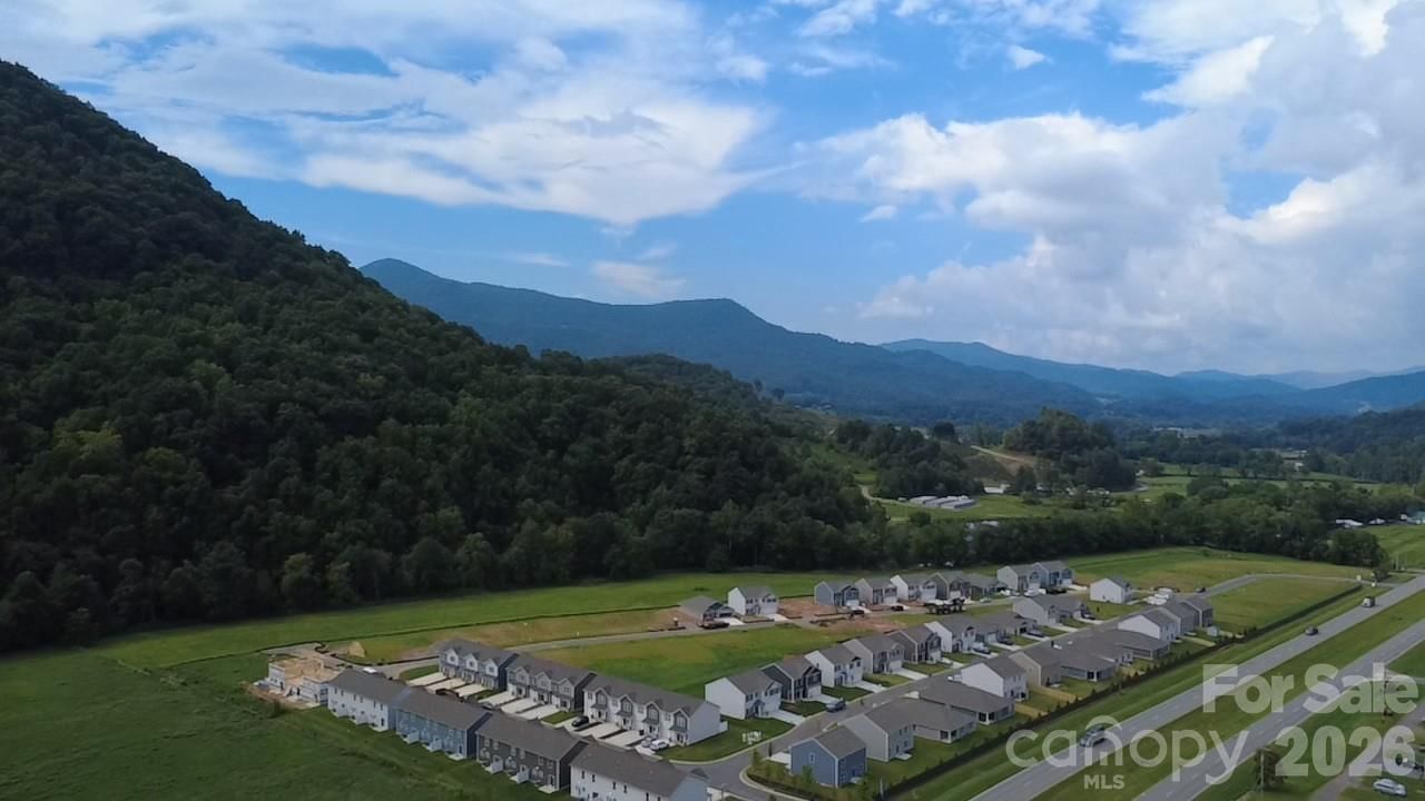 42 Creekwalk Lane, Waynesville, NC 28785 - Photo 2