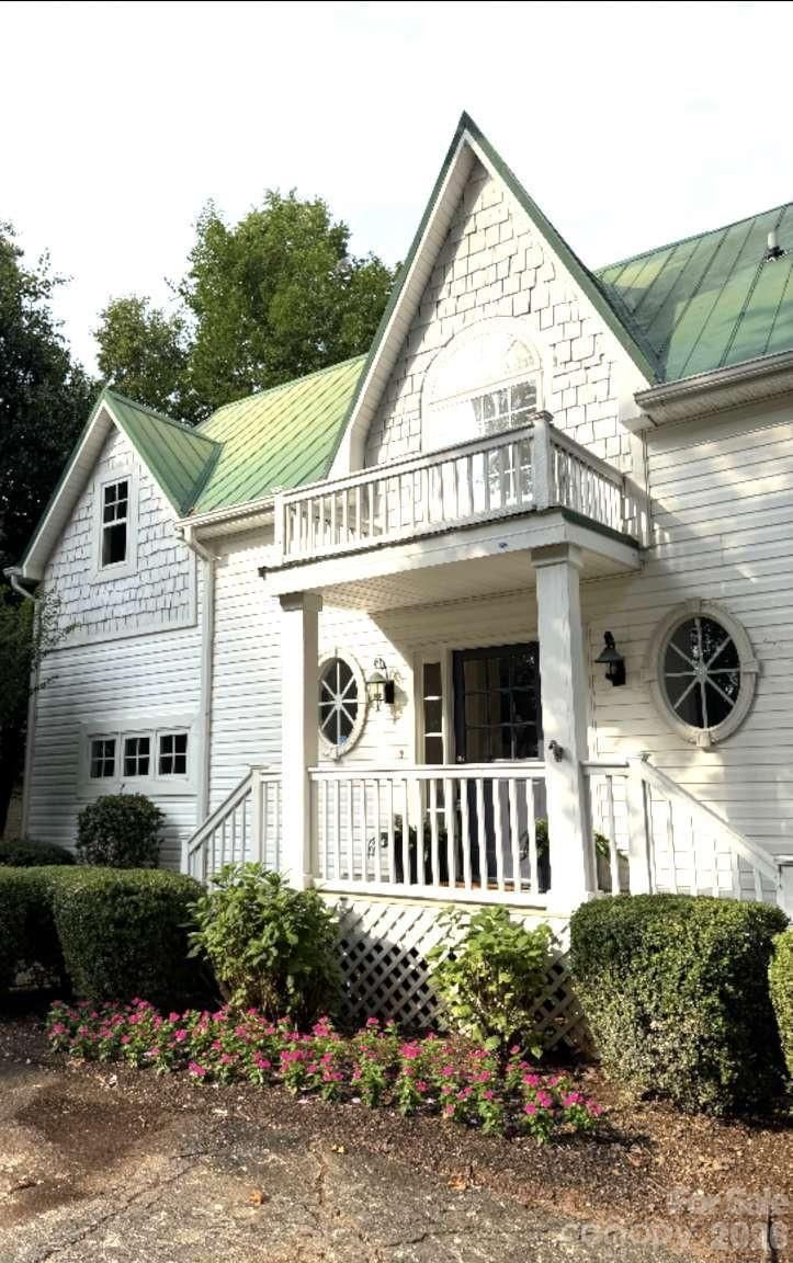 537 Stutts Road, Mooresville, NC 28117
