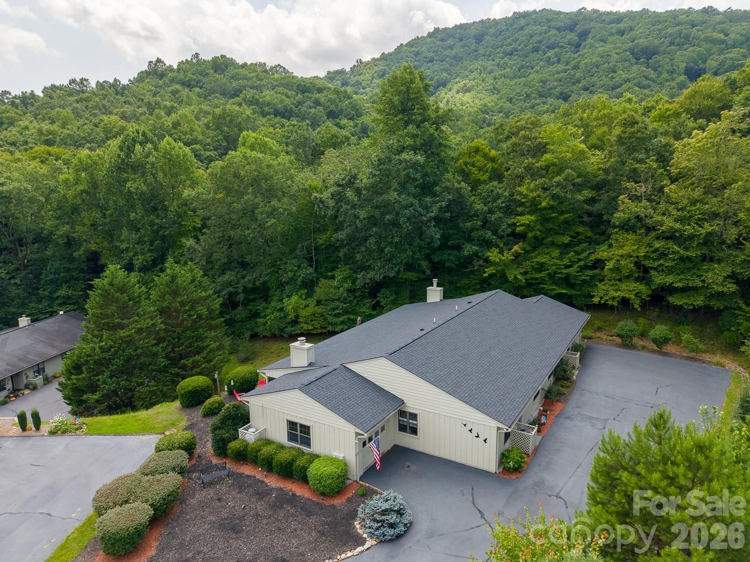 16A Willow View Drive, Franklin, NC 28734