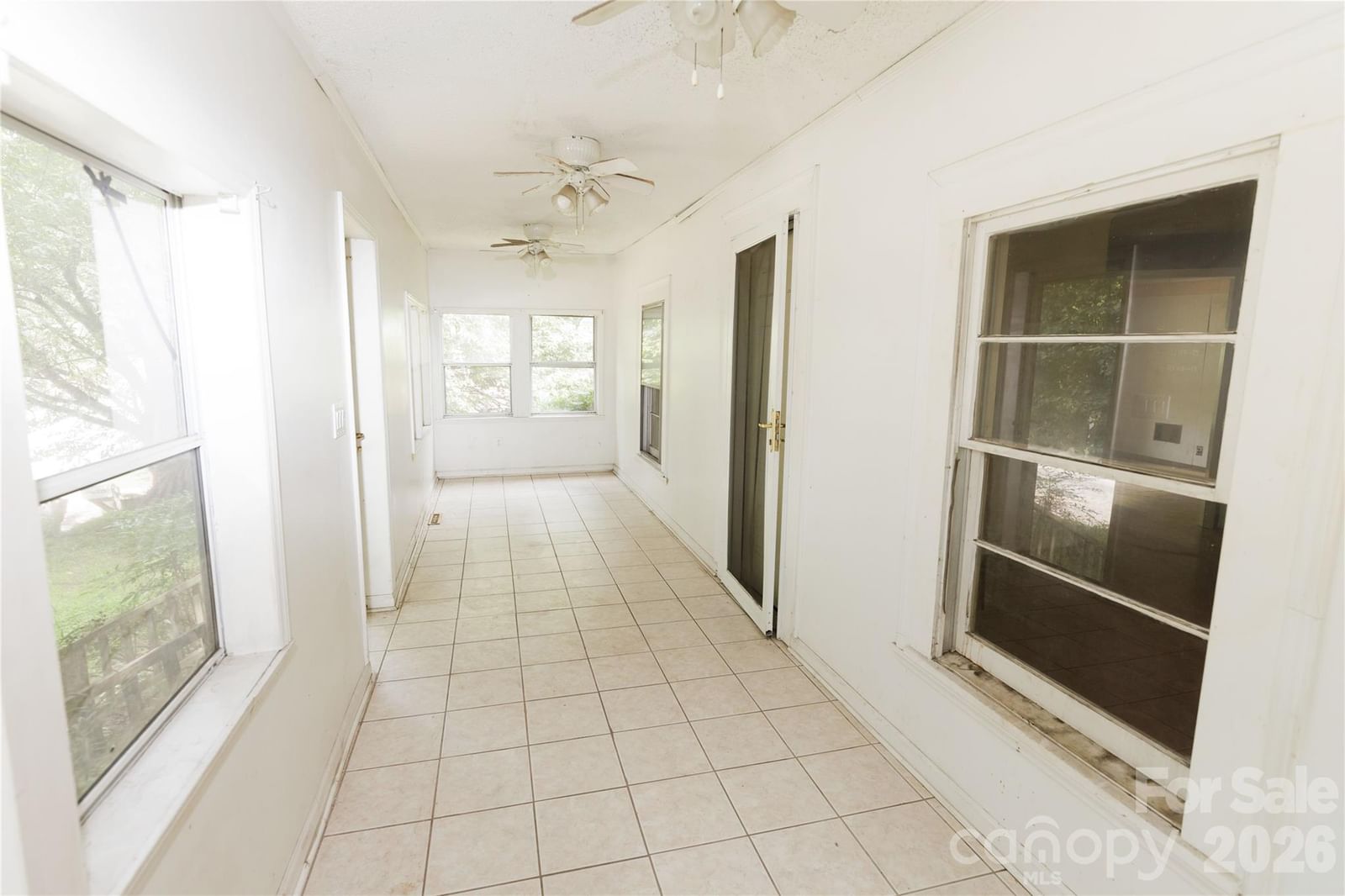 329 Finley Avenue, Lenoir, NC 28645 - Photo 4