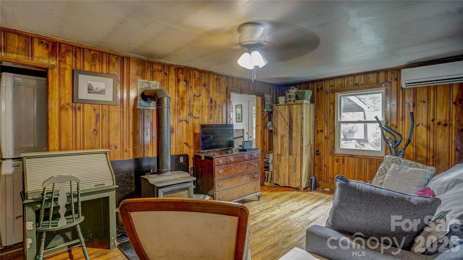 1213 Roaring Fork Road, Mars Hill, NC 28754 - Photo 2