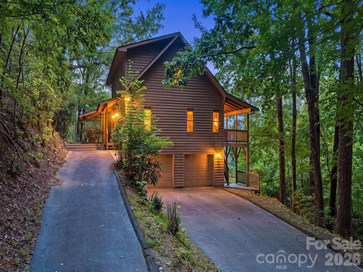 808 Nottingham Road, Maggie Valley, NC 28751 - Photo 2