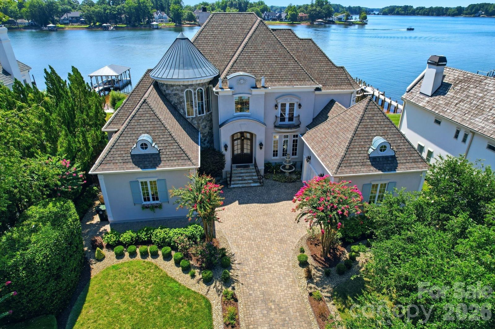 18332 Harbor Light Boulevard, Cornelius, NC 28031
