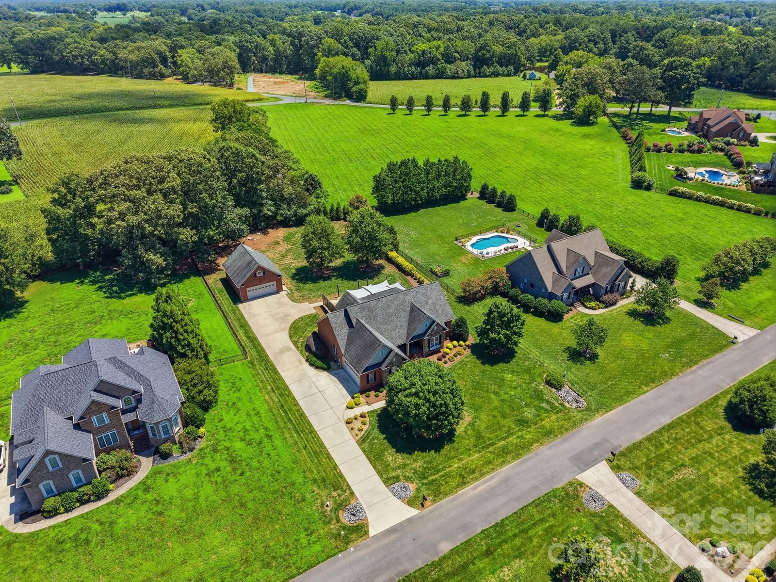 2712 Smith Field Drive, Monroe, NC 28110 - Photo 2