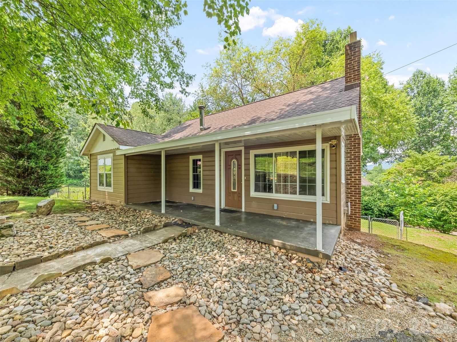 206 Terrell Cove Road, Canton, NC 28716 - Photo 2