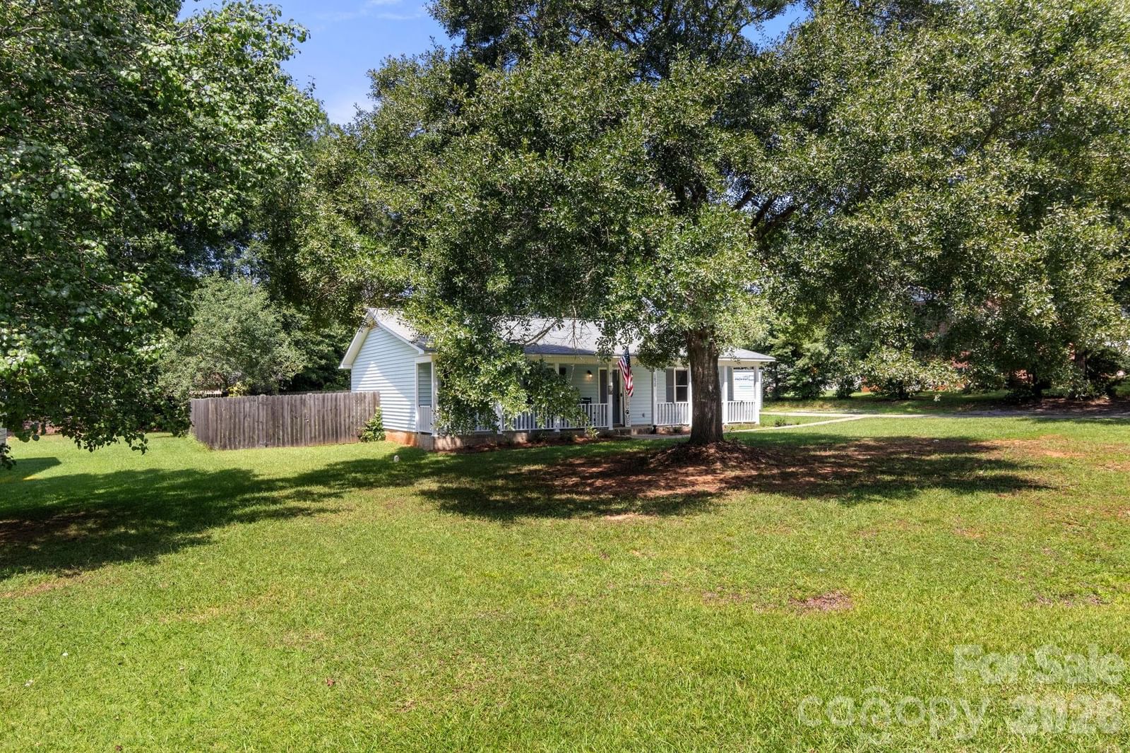 1820 Bridgewood Drive, Lancaster, SC 29720 - Photo 5