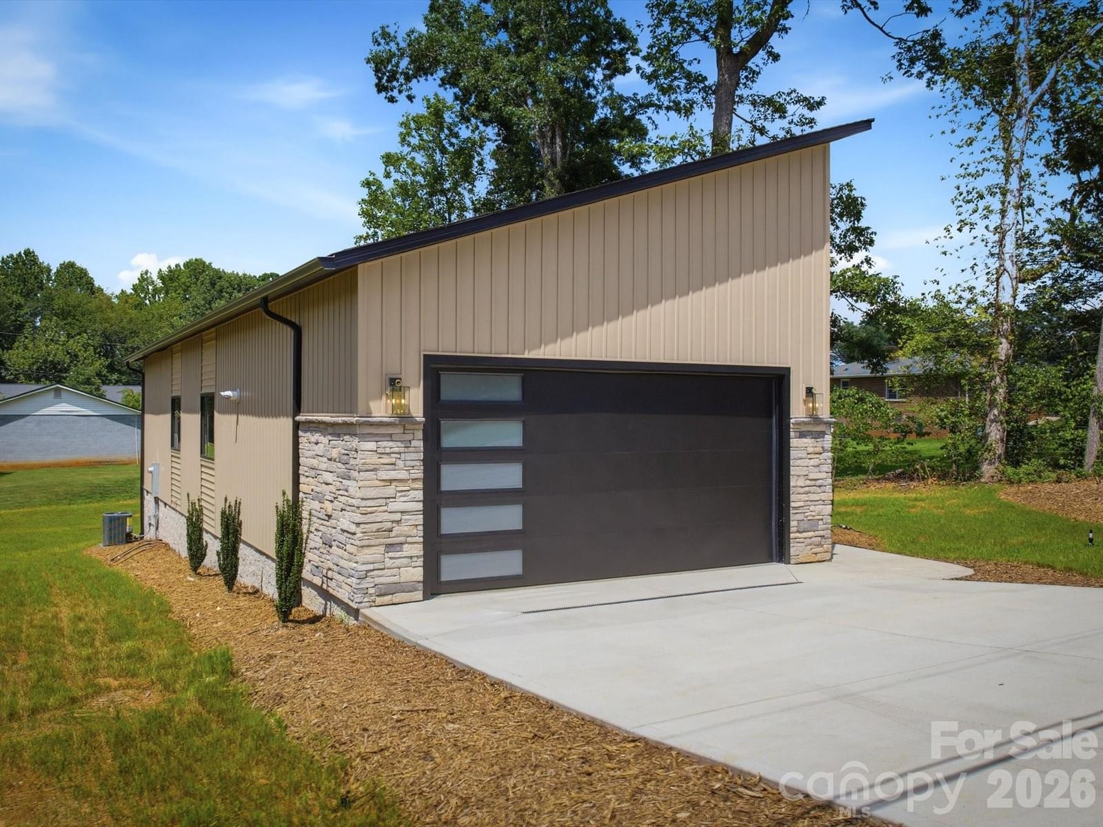 3143 2nd Street, Valdese, NC 28690 - Photo 2