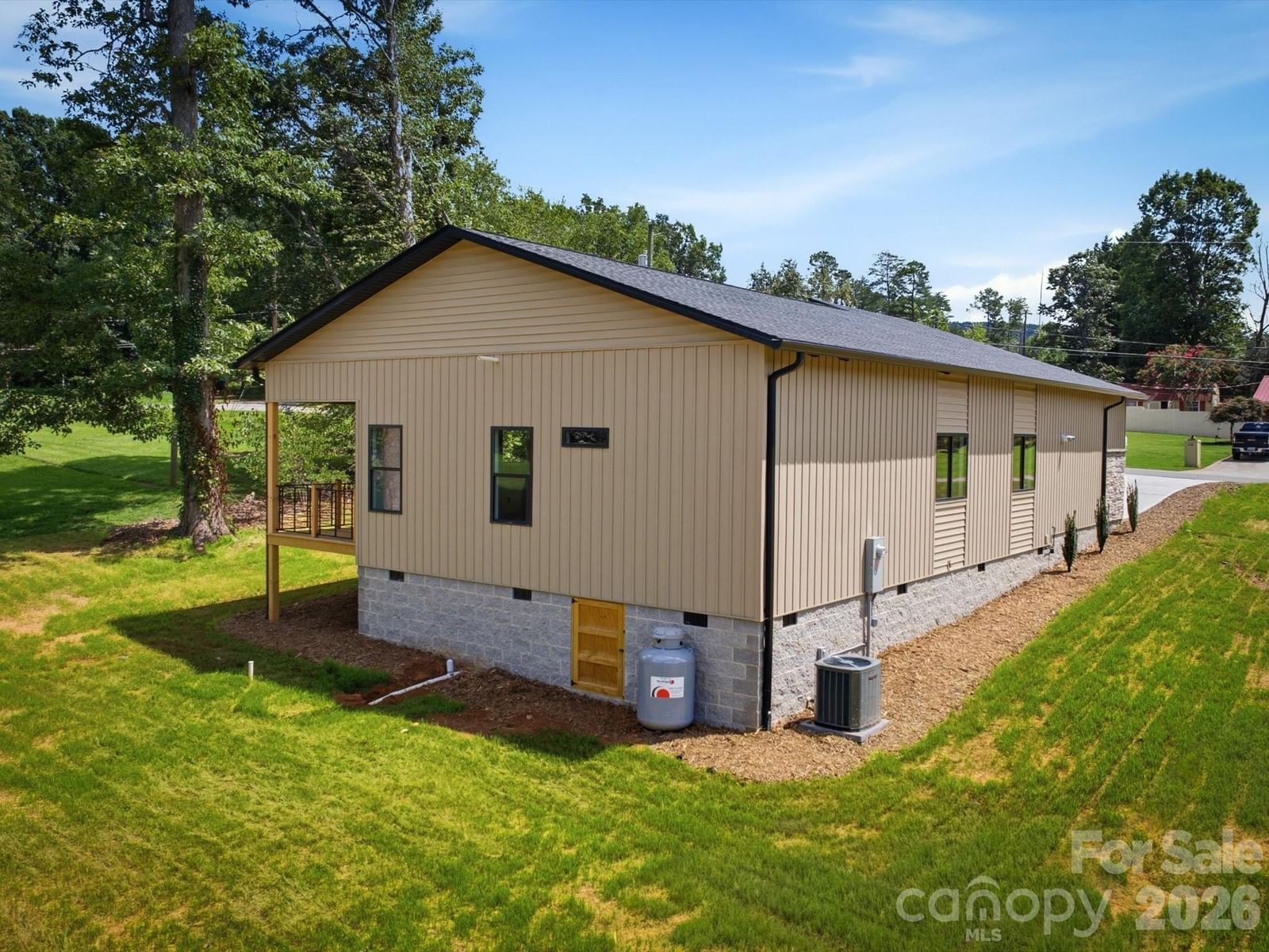 3143 2nd Street, Valdese, NC 28690 - Photo 3