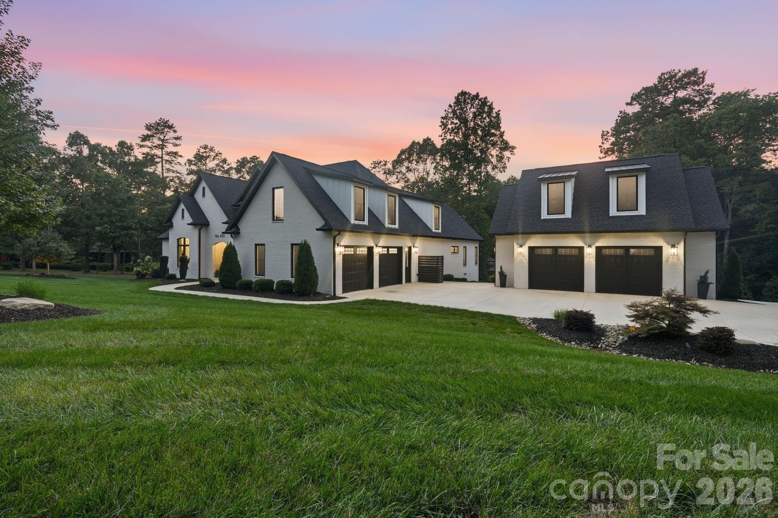 4761 Glen Hollow Lane, Hickory, NC 28601 - Photo 5