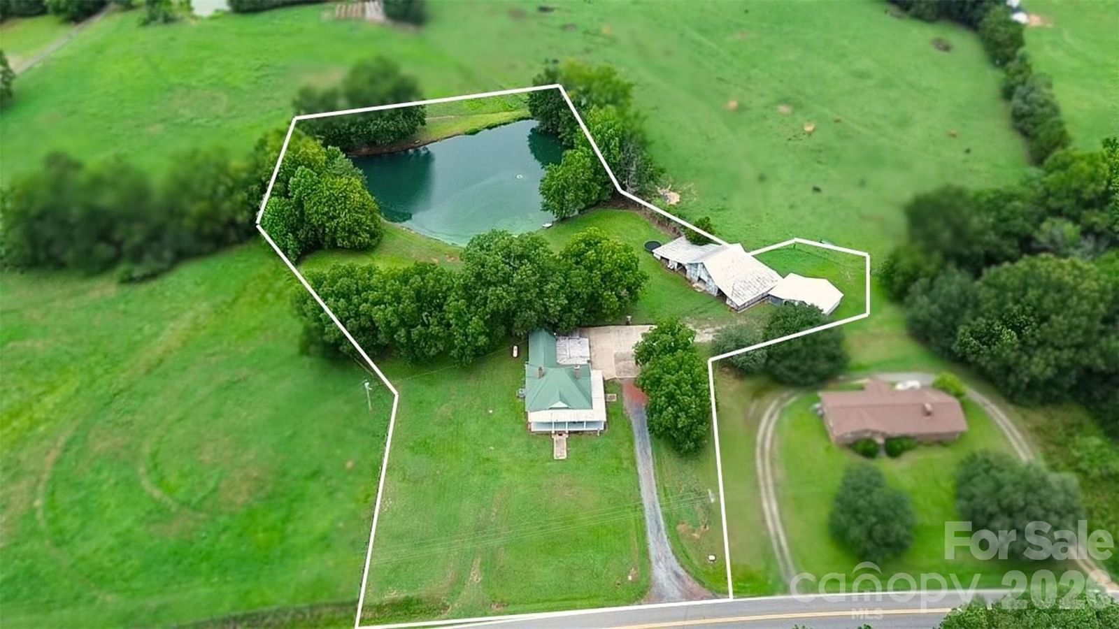 2416 Nc 109 Highway, Wadesboro, NC 28170