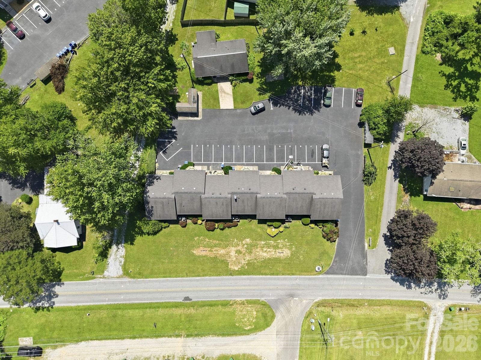 7 Country Gardens Drive, Fletcher, NC 28732