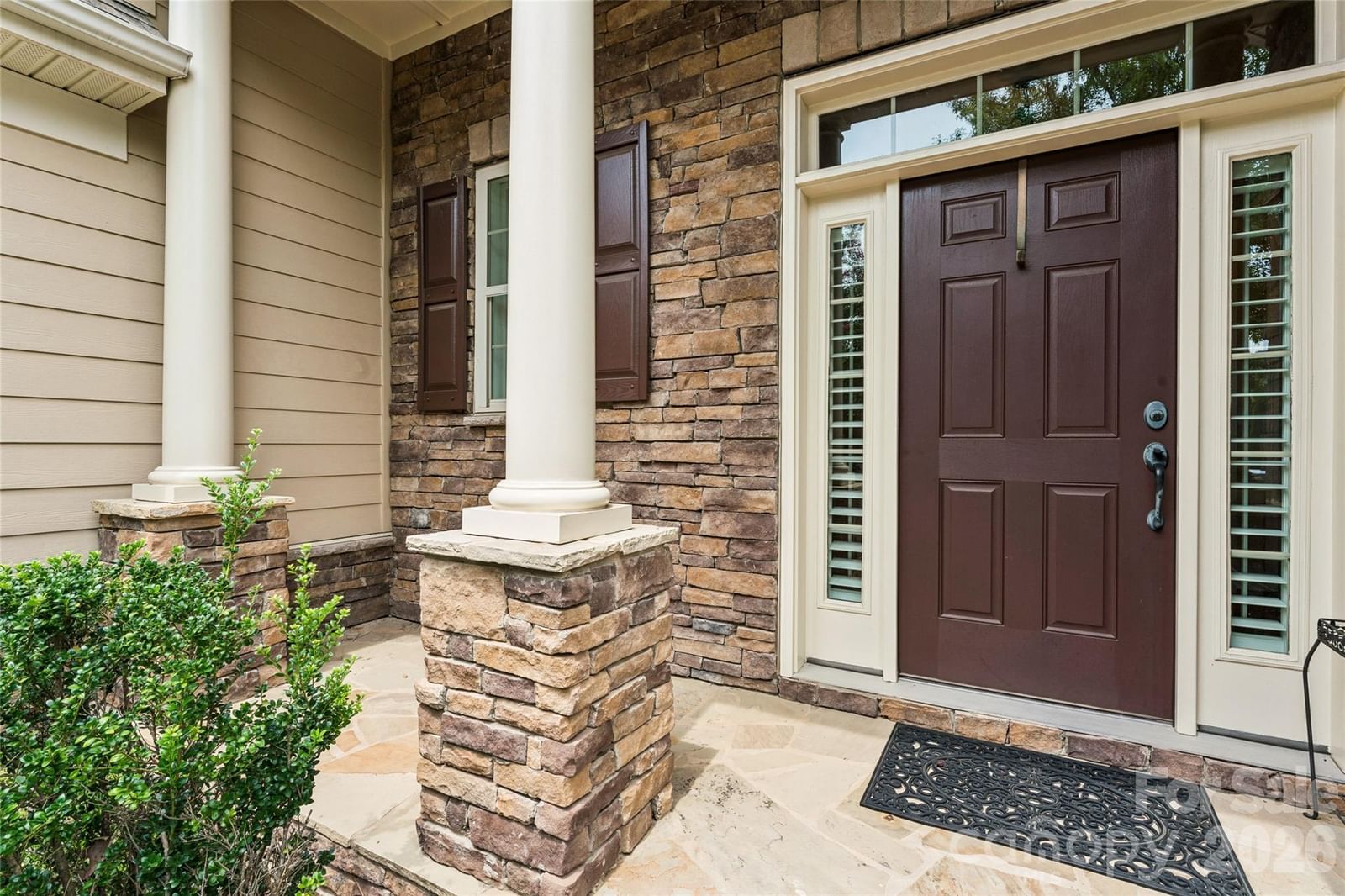 16826 Coves Edge Lane, Charlotte, NC 28278 - Photo 4