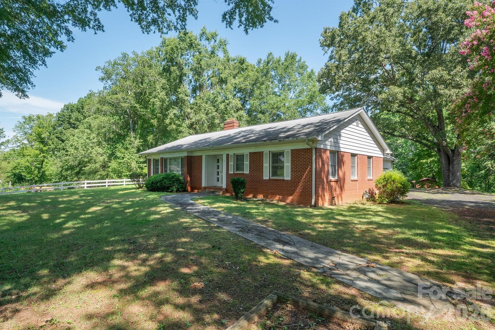 17 Murray Street, Maiden, NC 28650 - Photo 5