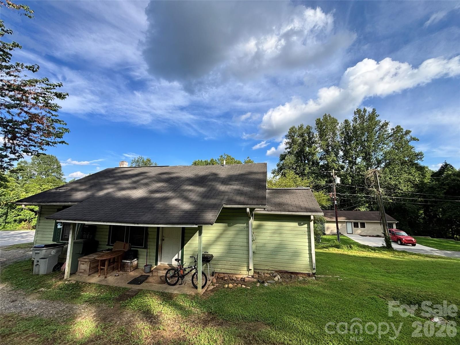 1102 Regal Place, Lenoir, NC 28645 - Photo 4