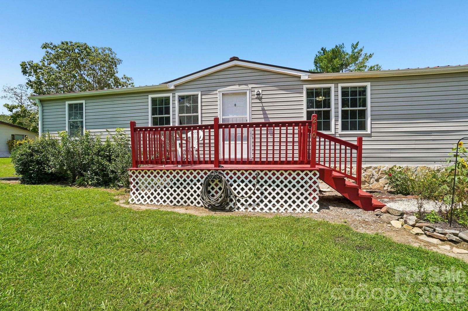 210 Leigh Anne Lane, Horse Shoe, NC 28742 - Photo 4