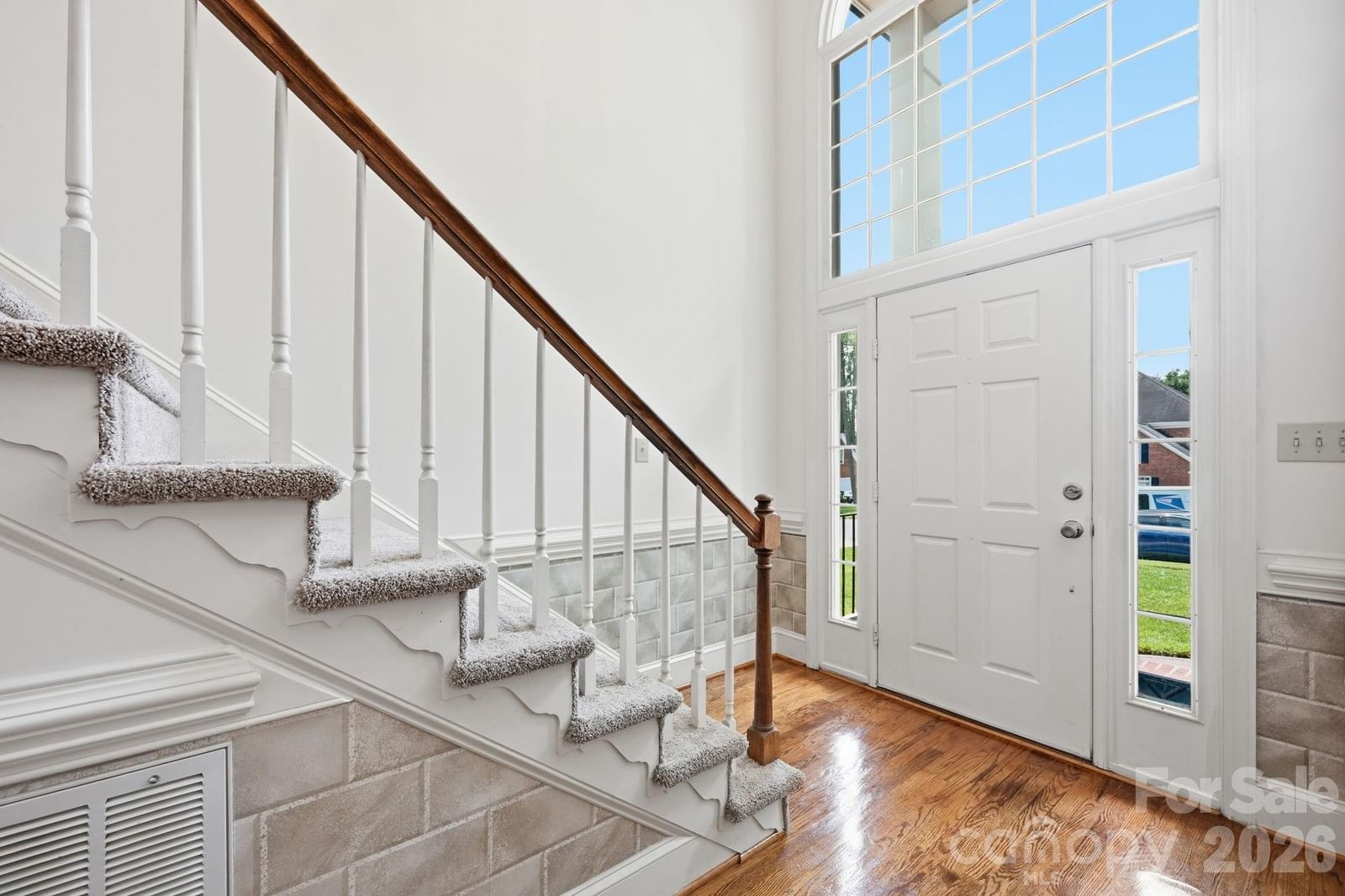 4620 Fairvista Drive, Charlotte, NC 28269 - Photo 2