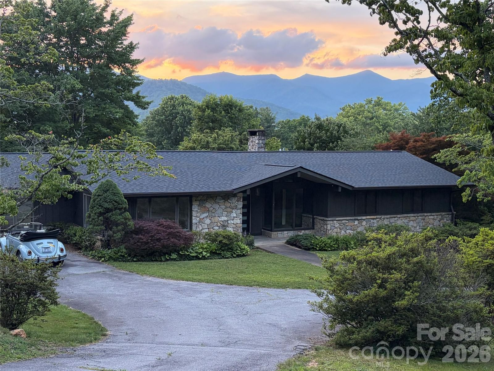 208 Dogwood Lane, Black Mountain, NC 28711 - Photo 3