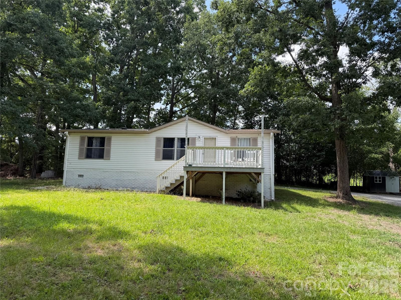 32139 Blakley Drive, Albemarle, NC 28001