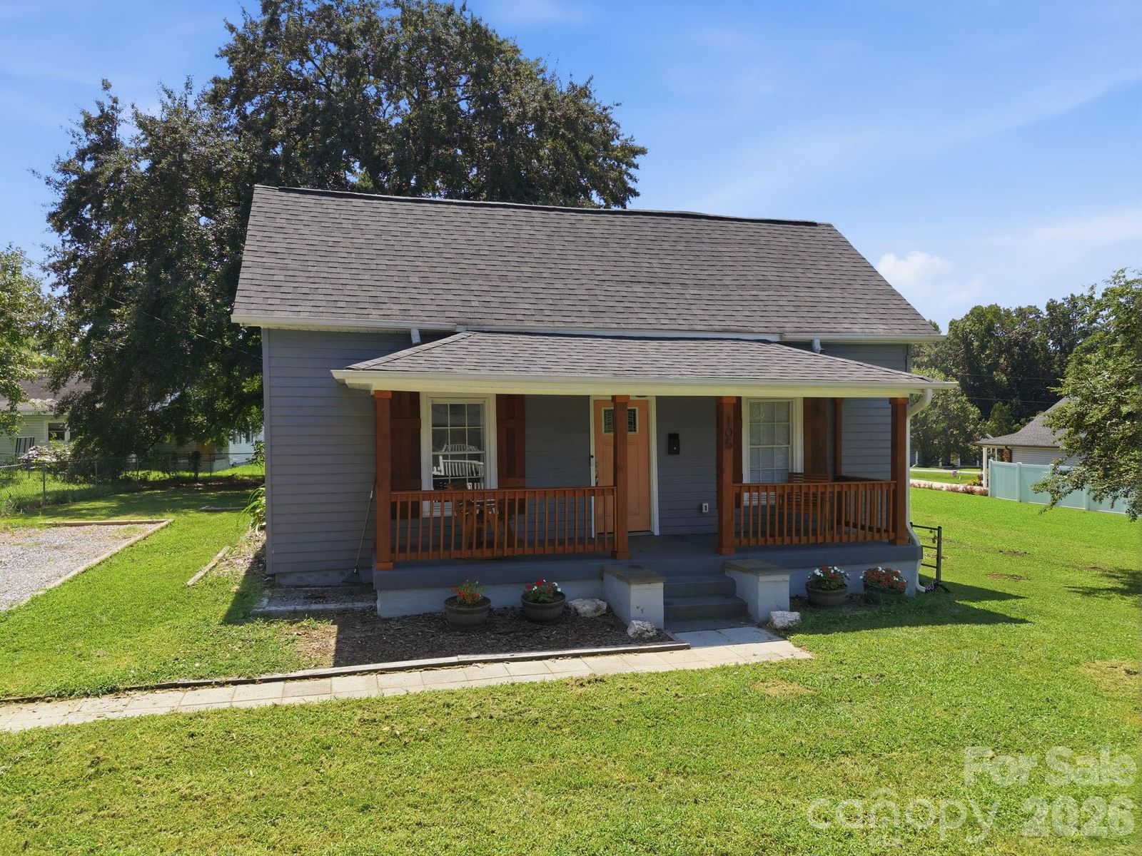 105 Park Street, Clover, SC 29710 - Photo 2