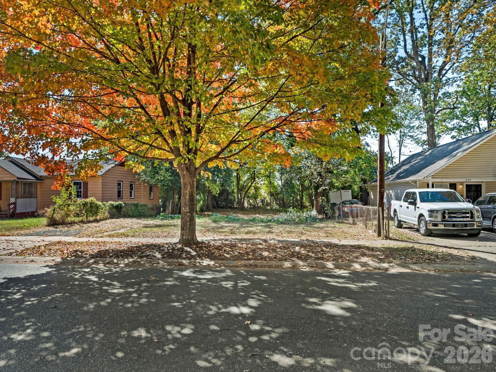 Property at 221 Plymouth, Charlotte, NC 28206
