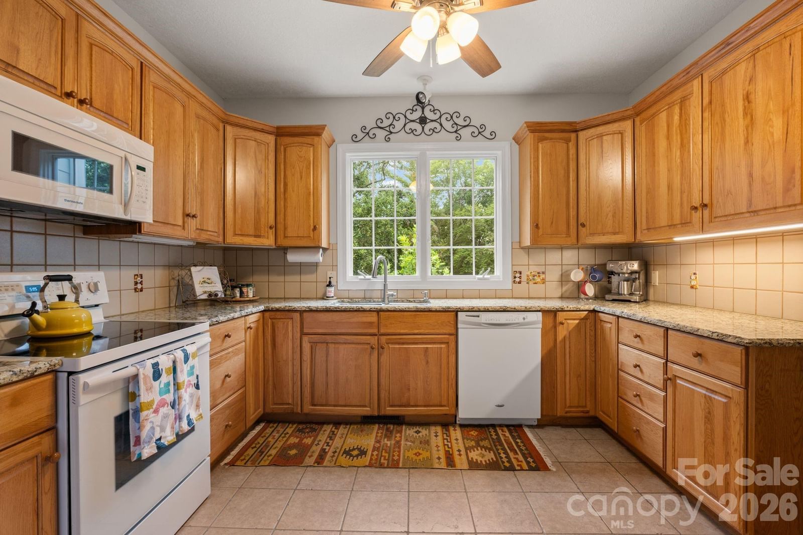 210 Clear Vista Circle, Asheville, NC 28805 - Photo 5