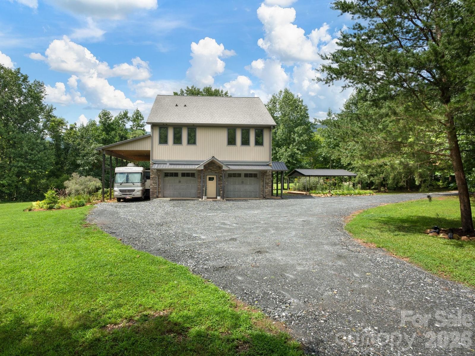 364 Hallelujah Hill Lane, Columbus, NC 28722 - Photo 2