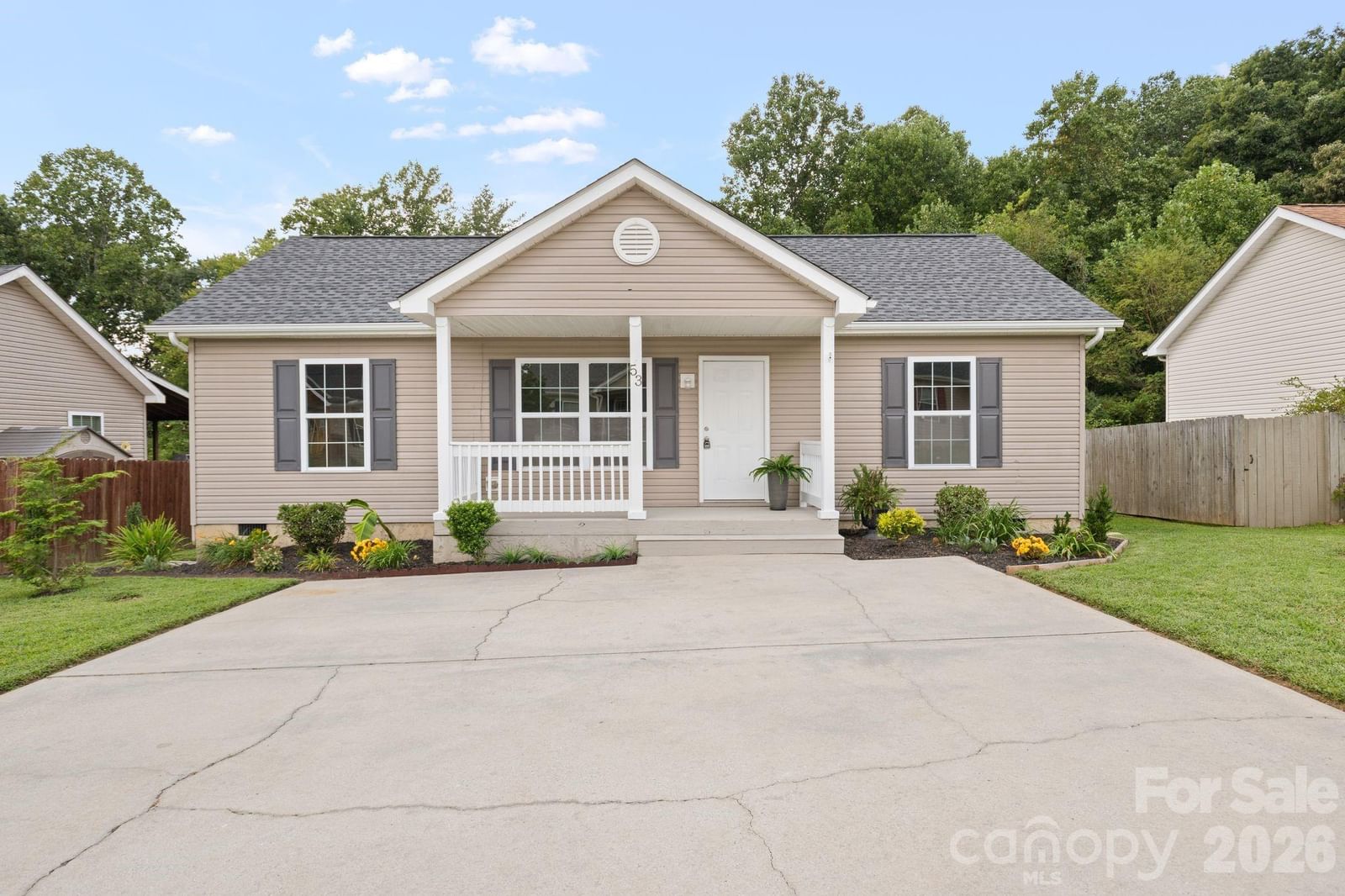 53 Newberry Drive, Fletcher, NC 28732