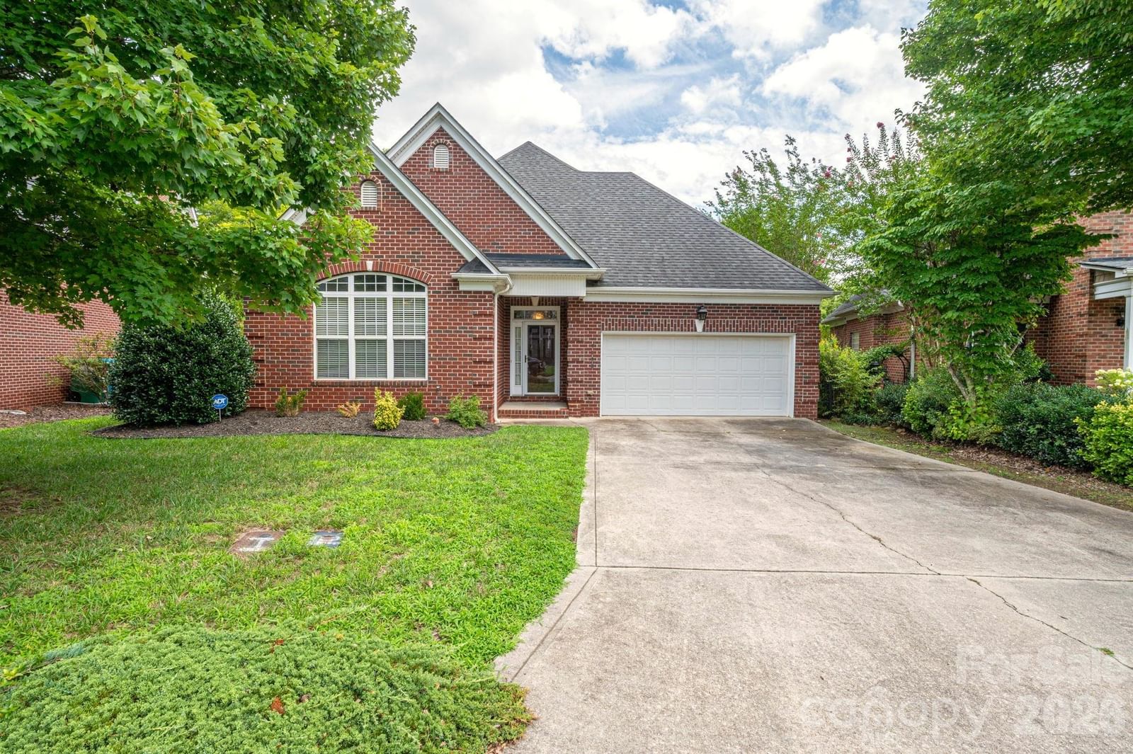 5308 Old Course Drive, Cramerton, NC 28032