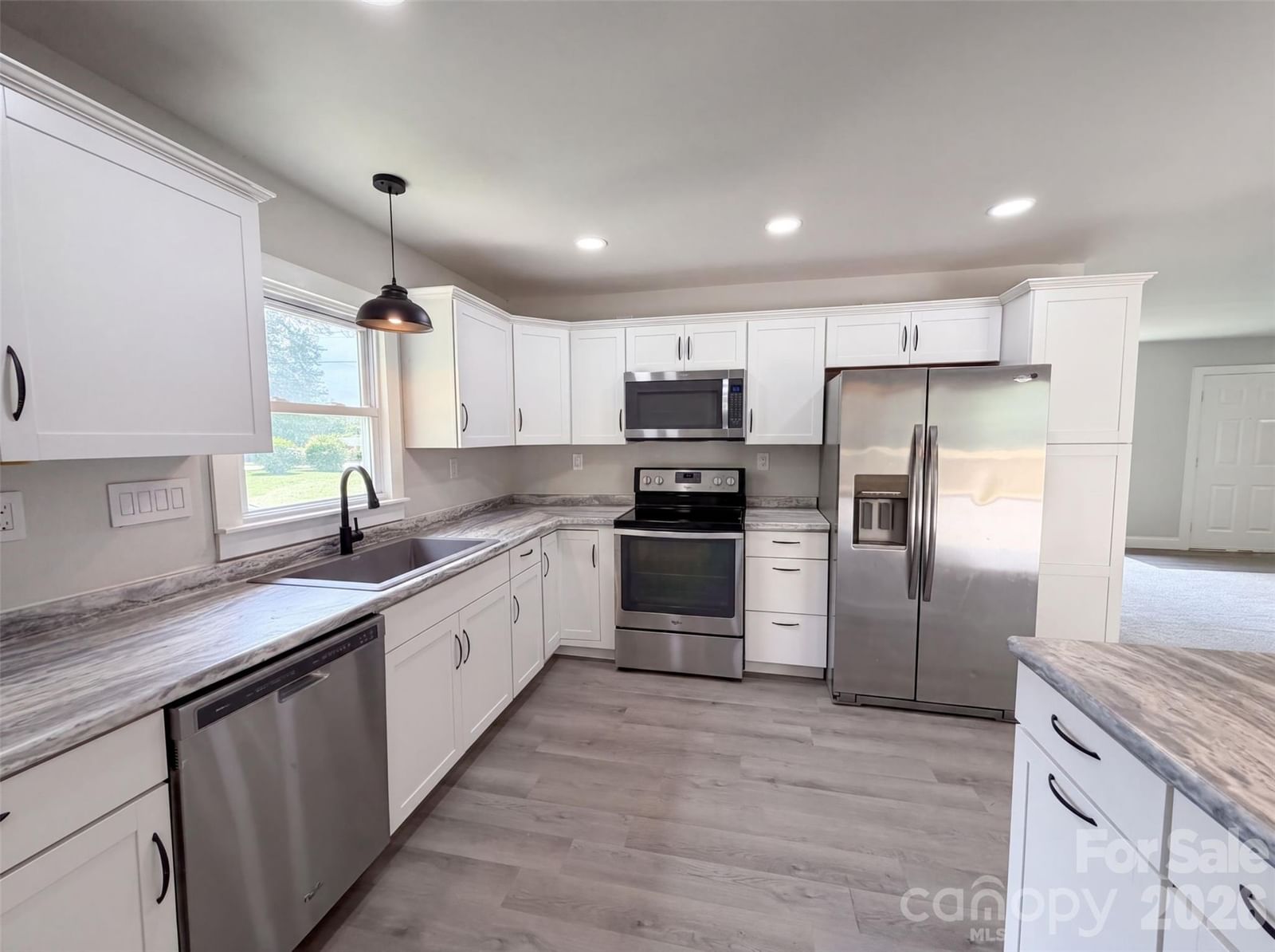 704 Morningside Drive, Mount Holly, NC 28120 - Photo 2