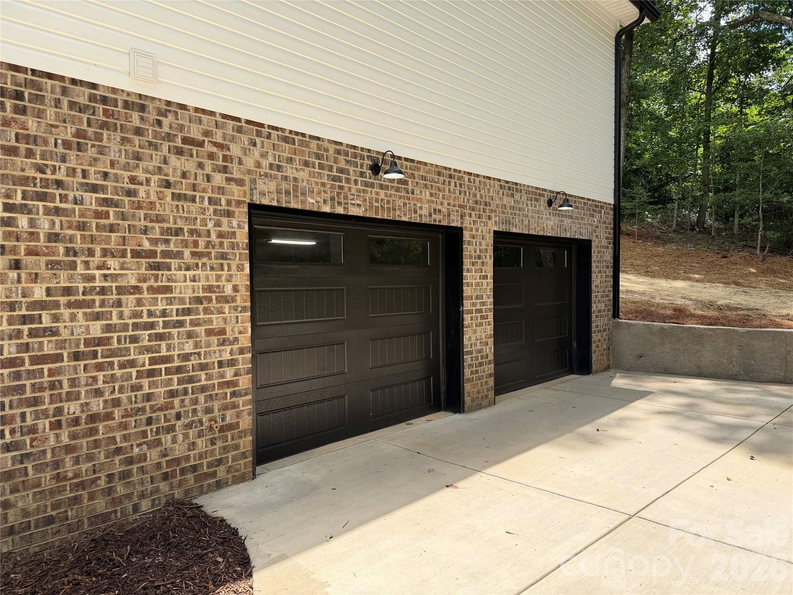 1135 Pinebrook Avenue, Valdese, NC 28690 - Photo 5