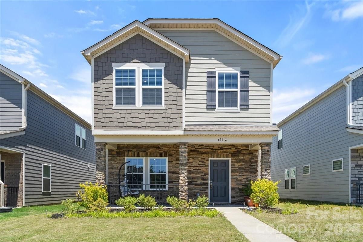613 Cedar Knoll Circle, Pineville, NC 28134 - Photo 2