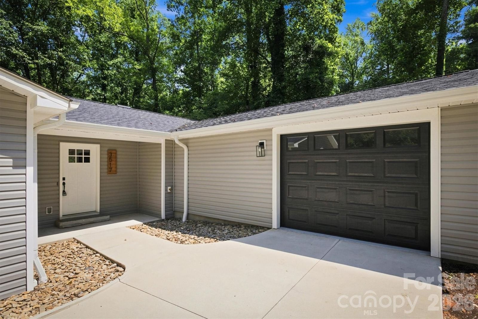 3517 Crestwood Drive, Morganton, NC 28655 - Photo 4