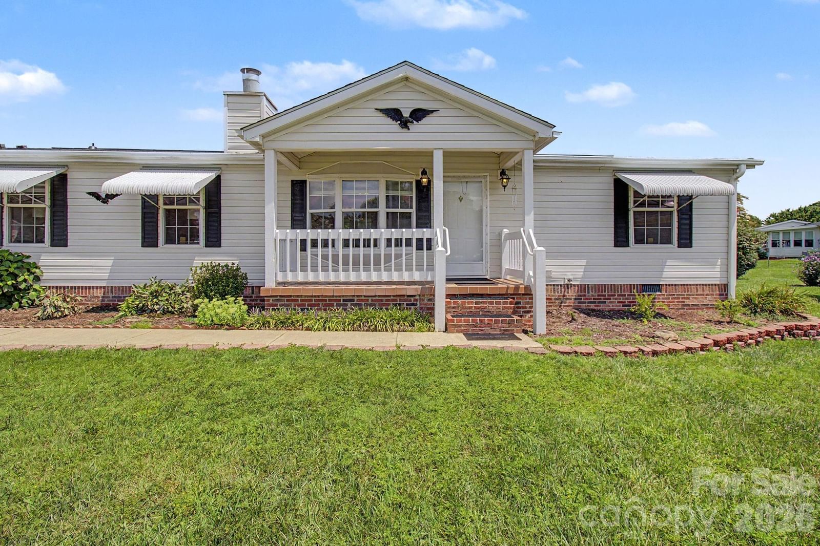 204 Red Birch Court, Hendersonville, NC 28739 - Photo 2