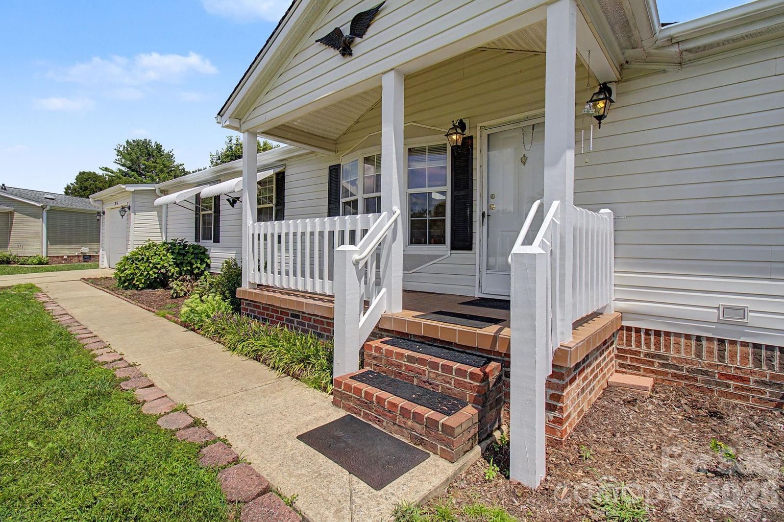 204 Red Birch Court, Hendersonville, NC 28739 - Photo 4