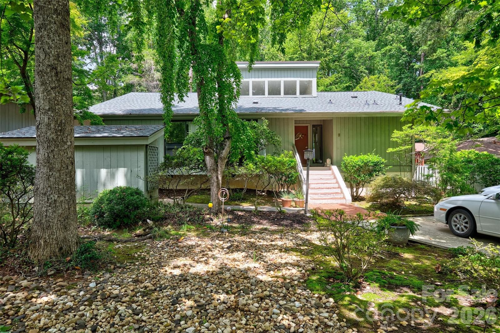 3 King Haigler Chase Street, Lake Wylie, SC 29710