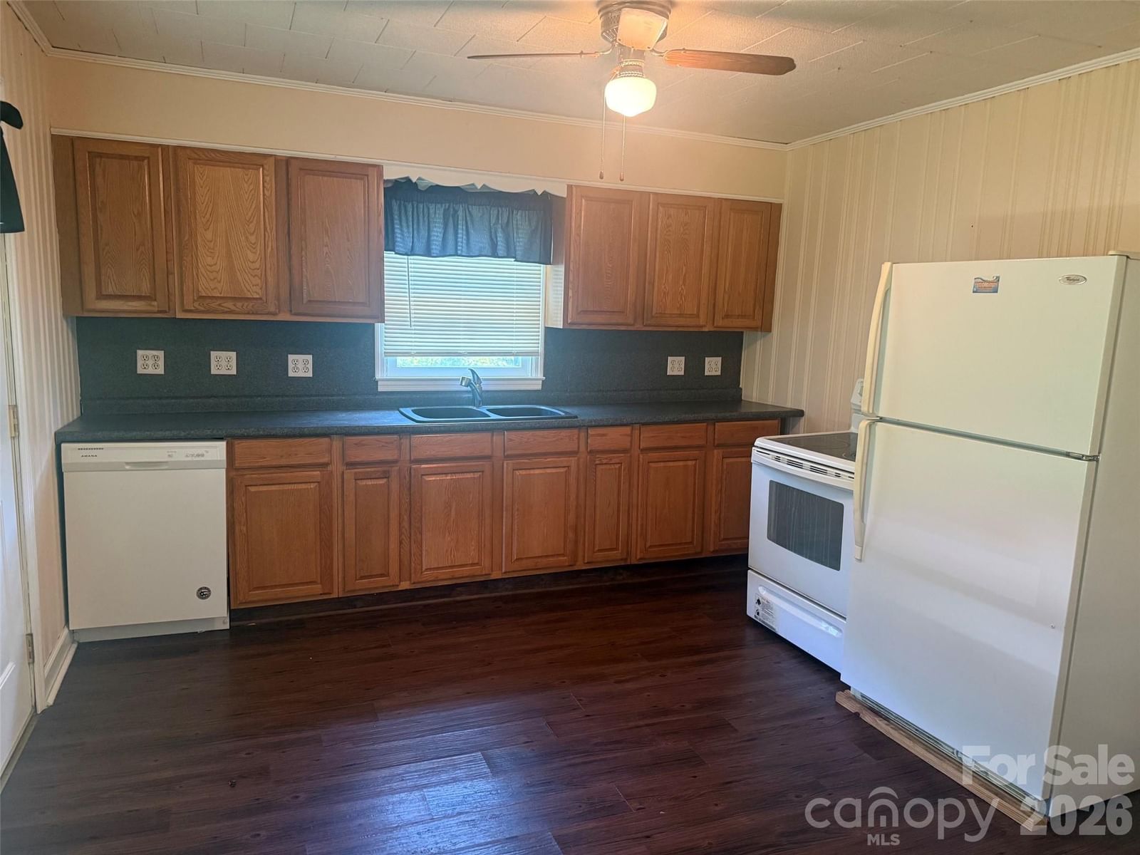405 Woodland Drive, Kershaw, SC 29067 - Photo 3