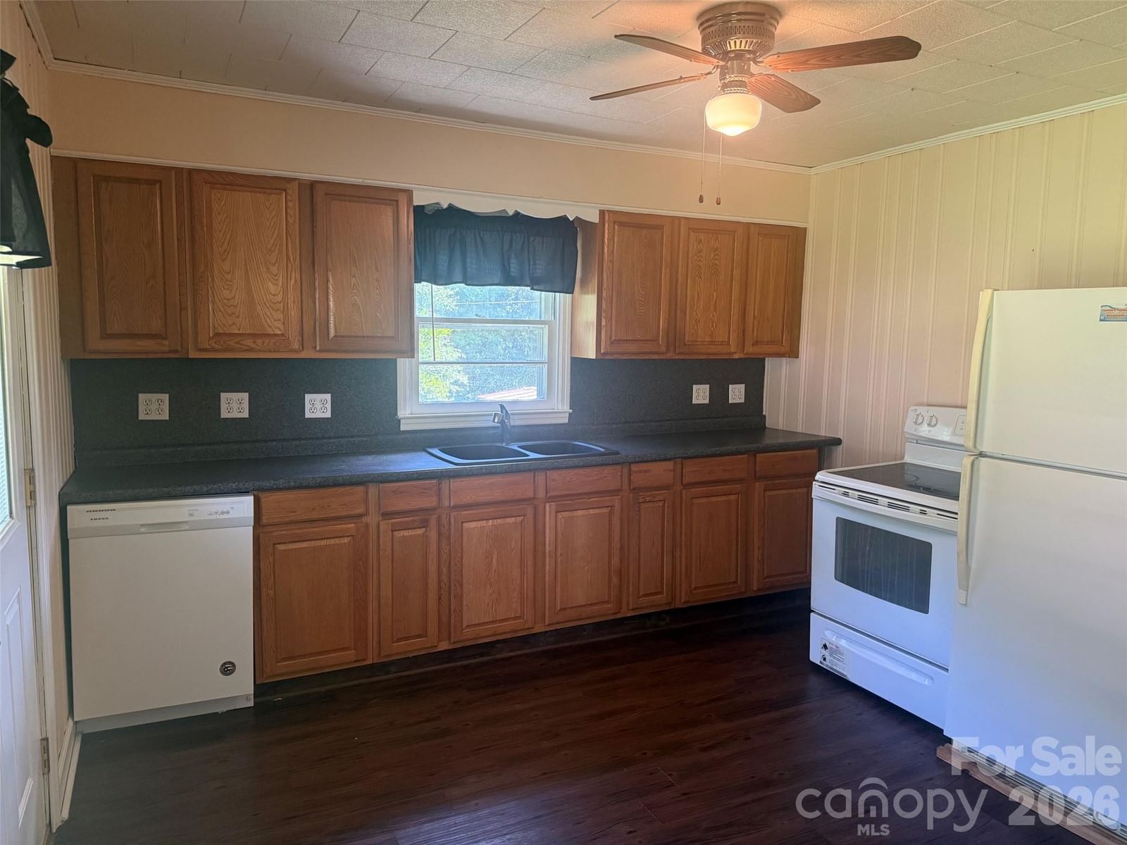 405 Woodland Drive, Kershaw, SC 29067 - Photo 4