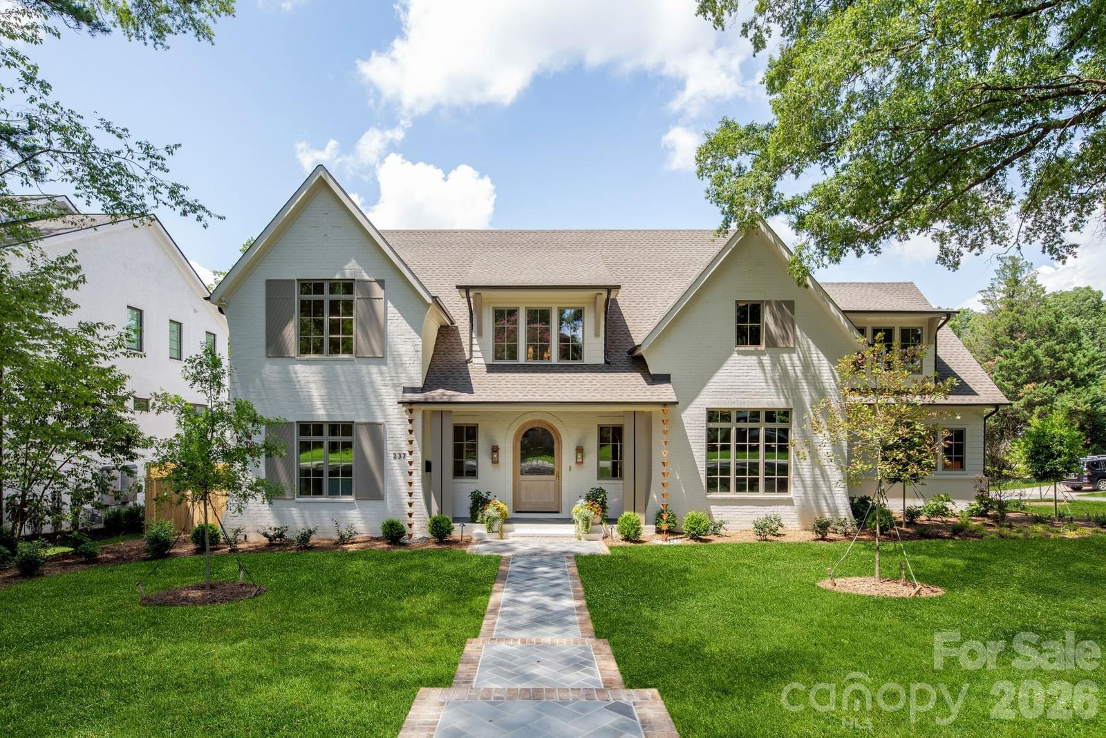 237 Canterbury Road, Charlotte, NC 28211
