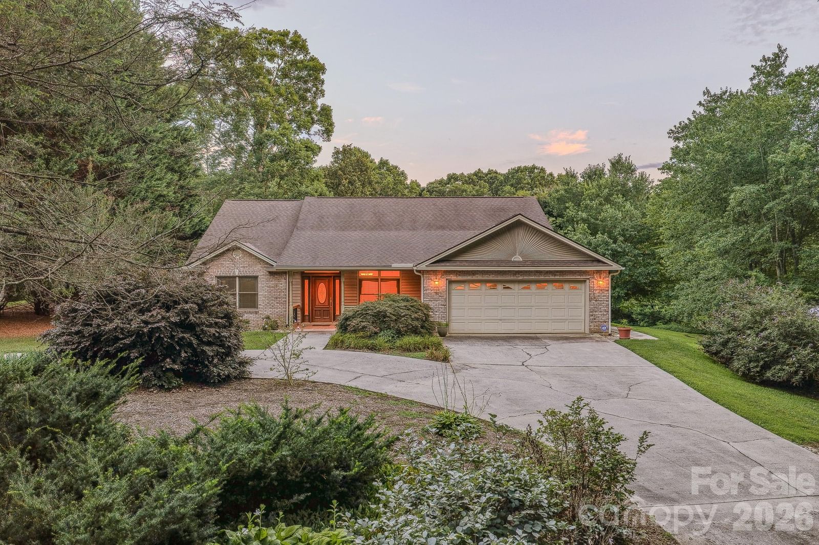 5 Kari Circle, Candler, NC 28715 - Photo 2