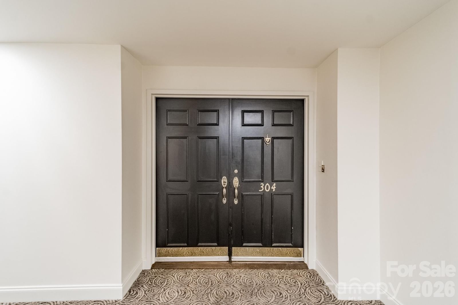 1530 Queens Road #304, Charlotte, NC 28207 - Photo 3