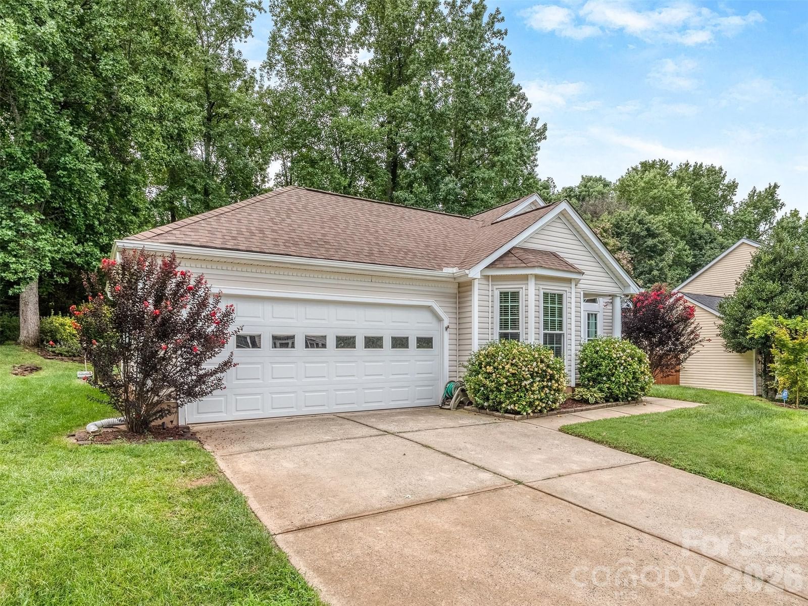 4522 Avalon Forest Lane, Charlotte, NC 28269 - Photo 2