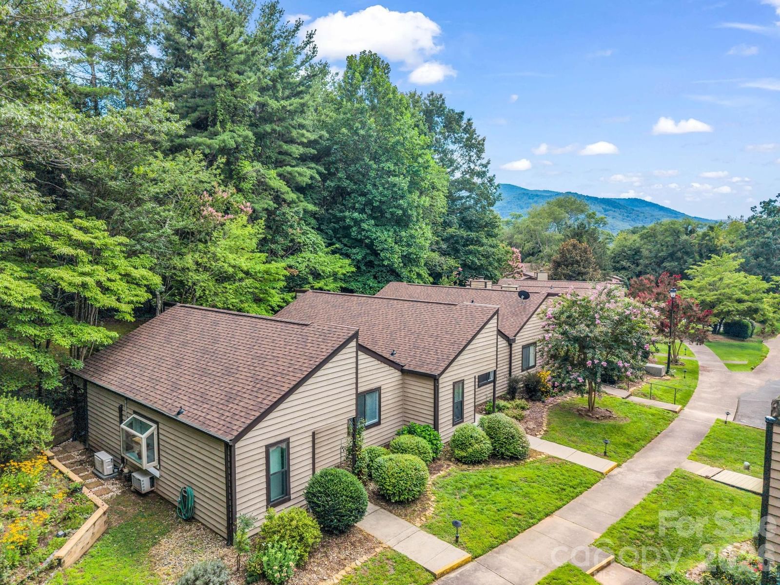 7 Woodlands Drive, Black Mountain, NC 28711 - Photo 3