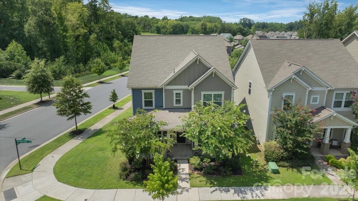 15505 Davidson East Drive, Davidson, NC 28036 - Photo 3