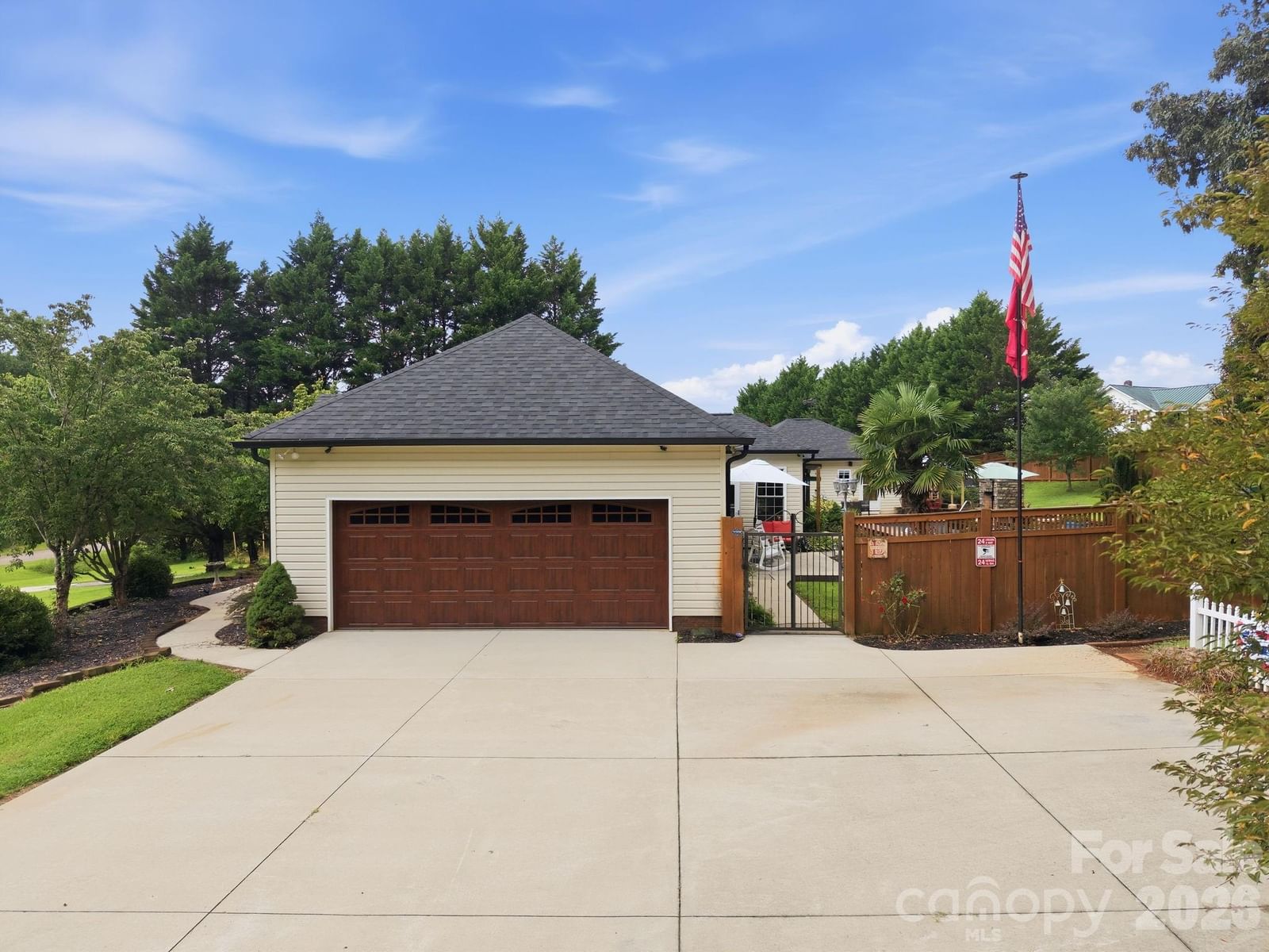 359 Huffstetler Lake Road, Dallas, NC 28034 - Photo 4